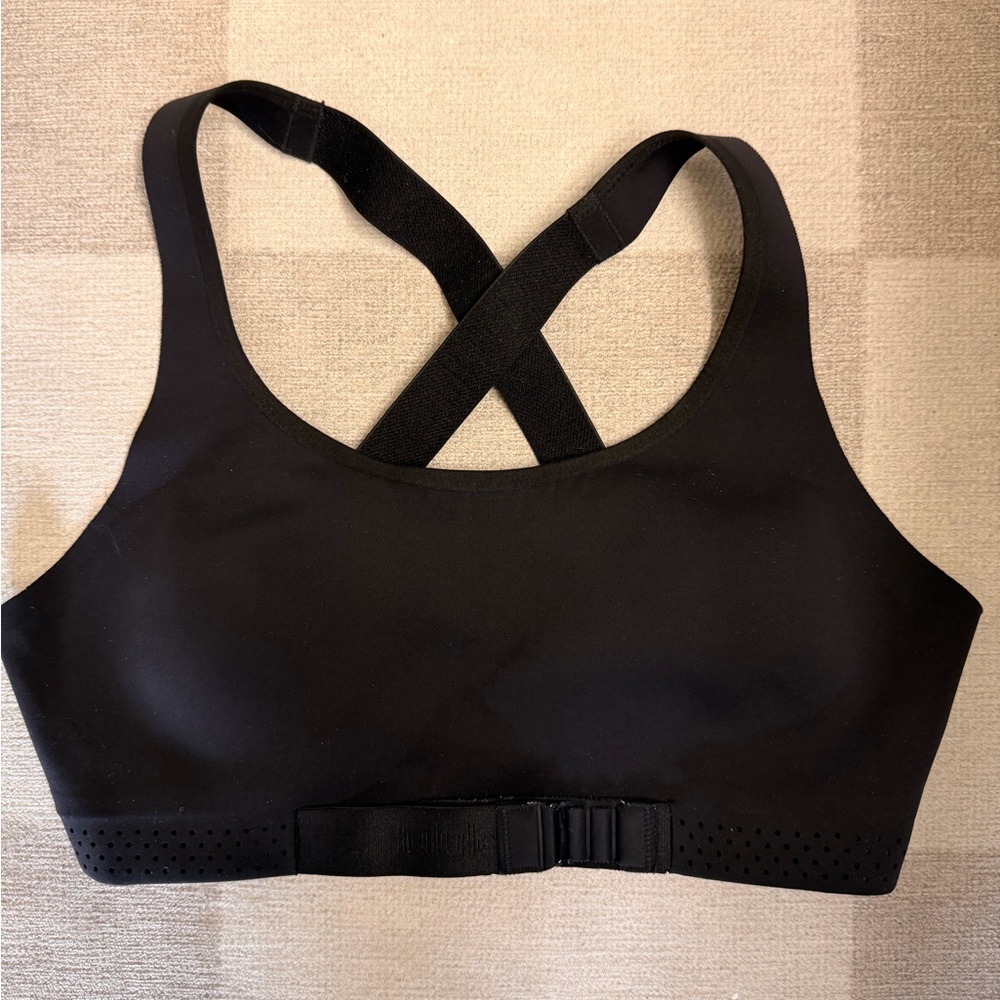Lulu-B Black Cross-Strap Sports Bra